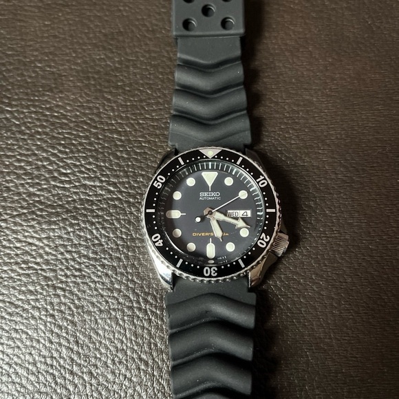 Seiko SKX007 Diver Fantastic Condition New Seiko Z20 Strap - Picture 1 of 7
